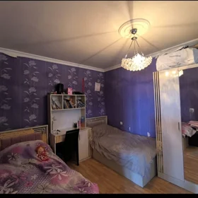 In Binəqədi rayonu 140.0 m² house with 4.0 rooms is for sale - Image 4