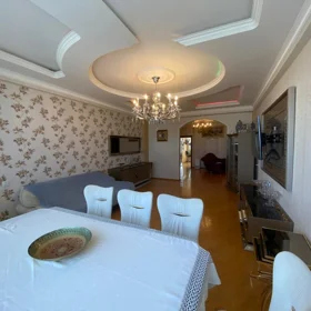 In Baku 156.0 m² apartment is for sale - Image 7