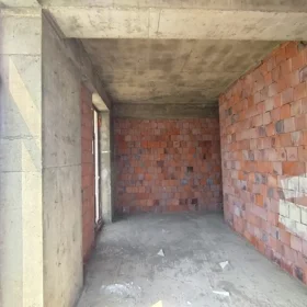 In Baku 285.0 m² apartment is for sale - Image 6