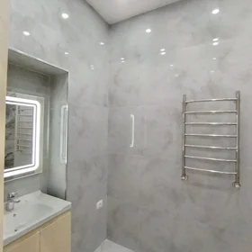In Baku 63.0 m² apartment is for sale - Image 9