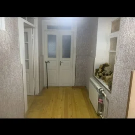 In nan 80.0 m² house with 3.0 rooms is for rent - Image 3