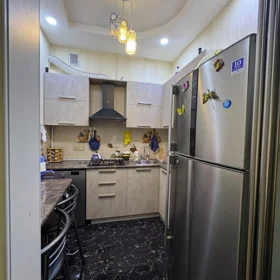 In Baku 80.0 m² apartment is for rent - Image 5