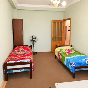 In Baku 40.0 m² apartment is for rent - Image 3