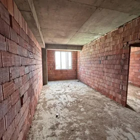 In Baku 214.0 m² apartment is for sale - Image 2