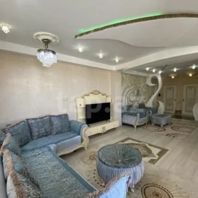 In Khirdalan 122.0 m² apartment is for sale - Image 4