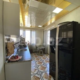 In Khirdalan 122.0 m² apartment is for sale - Image 9