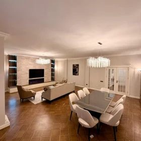 In Baku 235.0 m² apartment is for rent - Image 3