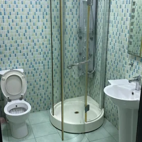 In Baku 190.0 m² apartment is for rent - Image 8