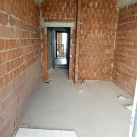 In Baku 73.0 m² apartment is for sale - Image 8