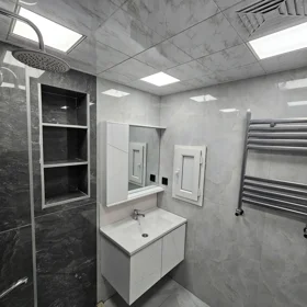 In Khirdalan 70.0 m² apartment is for sale - Image 9