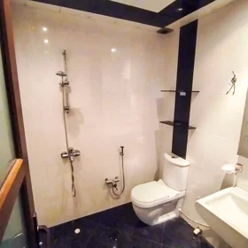 In Baku 90.0 m² apartment is for rent - Image 2