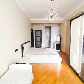 In Baku 90.0 m² apartment is for rent - Image 5