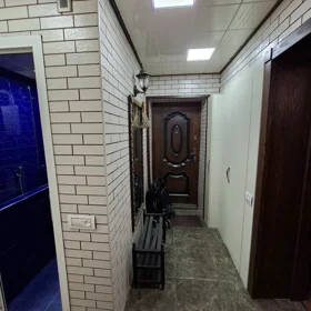 In Baku 65.0 m² apartment is for sale - Image 2