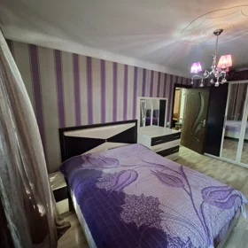 In Baku 65.0 m² apartment is for sale - Image 8