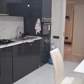 In Baku 85.0 m² apartment is for sale - Image 6