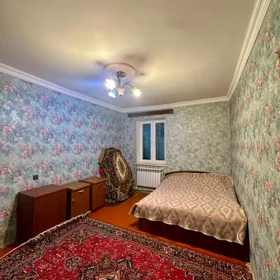 In Baku 90.0 m² house with 4.0 rooms is for sale - Image 7