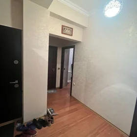 In Khirdalan 80.0 m² apartment is for sale - Image 2
