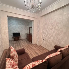 In Baku 80.0 m² apartment is for rent - Image 3