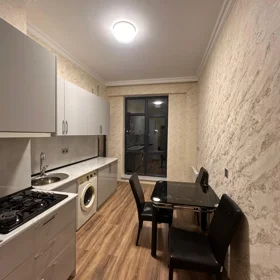 In Baku 80.0 m² apartment is for rent - Image 4