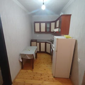 In Khirdalan 42.0 m² house with 2.0 rooms is for rent - Image 2