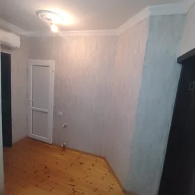 In Khirdalan 42.0 m² house with 2.0 rooms is for rent - Image 3