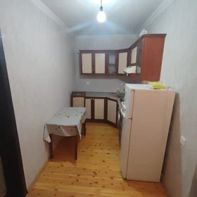 In Khirdalan 42.0 m² house with 2.0 rooms is for rent - Image 4