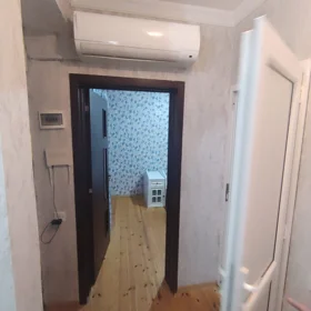 In Khirdalan 42.0 m² house with 2.0 rooms is for rent - Image 8