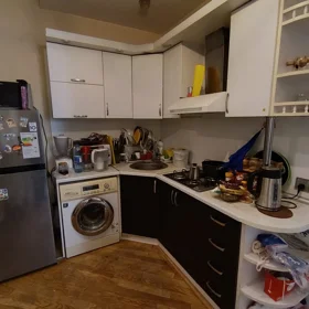 In Baku 70.0 m² apartment is for sale - Image 7