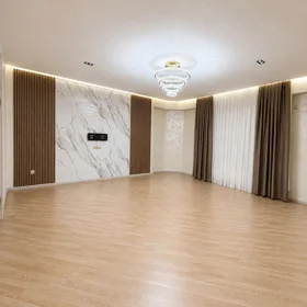 In Baku 129.0 m² apartment is for sale - Image 4