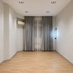 In Baku 129.0 m² apartment is for sale - Image 8