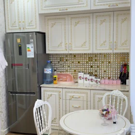 In Khirdalan 90.0 m² apartment is for rent - Image 2