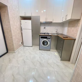 In Baku 60.0 m² apartment is for rent - Image 8