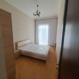 In Baku 75.0 m² apartment is for rent - Image 4