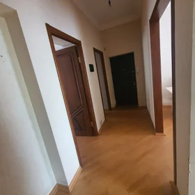 In Baku 75.0 m² apartment is for rent - Image 7