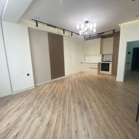 In Baku 70.0 m² apartment is for sale - Image 4