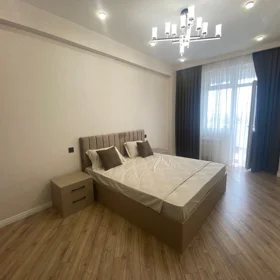 In Baku 70.0 m² apartment is for sale - Image 5