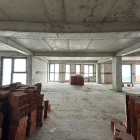 In Baku 259.0 m² apartment is for sale - Image 7