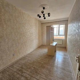 In Baku 110.0 m² apartment is for sale - Image 2