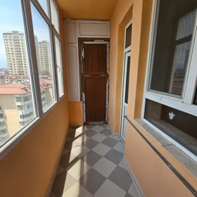 In Baku 110.0 m² apartment is for sale - Image 10
