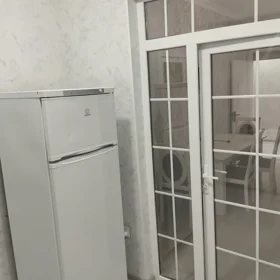In Khirdalan 70.0 m² apartment is for rent - Image 4
