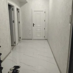 In Khirdalan 70.0 m² apartment is for rent - Image 6
