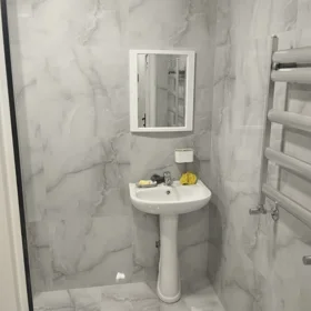In Khirdalan 70.0 m² apartment is for rent - Image 8