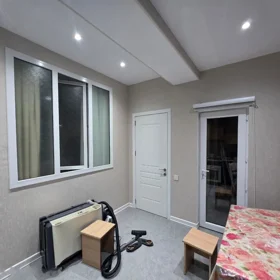 In Baku 59.0 m² apartment is for sale - Image 2