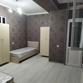 In Baku 80.0 m² apartment is for rent - Image 10