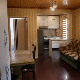 In Binəqədi rayonu 71.0 m² house with 2.0 rooms is for rent - Image 4