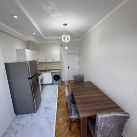 In Baku 75.0 m² apartment is for rent - Image 3