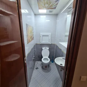 In Baku 90.0 m² apartment is for rent - Image 6