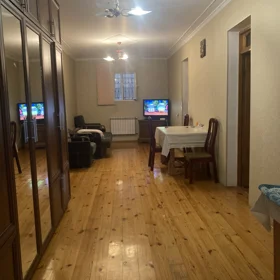 In nan 225.0 m² house with 7.0 rooms is for sale - Image 5