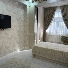 In Baku 87.0 m² apartment is for rent - Image 5