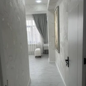 In Baku 87.0 m² apartment is for rent - Image 10